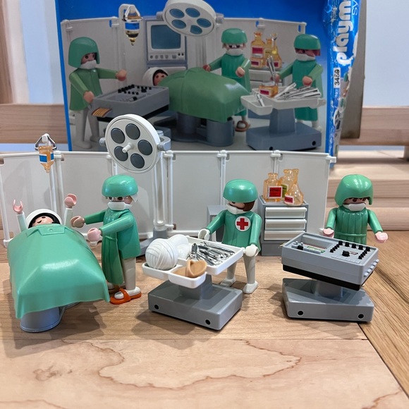 playmobile Other - Vintage 1985 playmobil hospital #3459, with original box